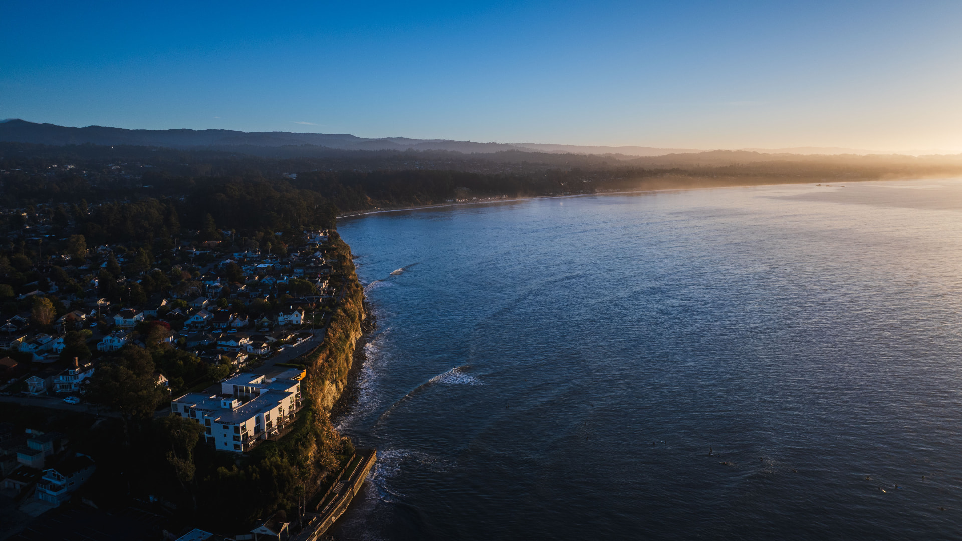 The Capitola coast at dusk